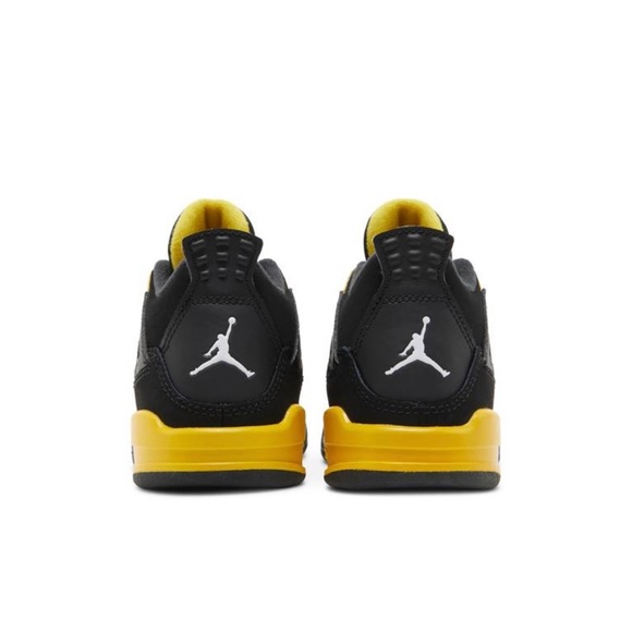 Jordan’s 4 retro thunder - Picture 2 of 4